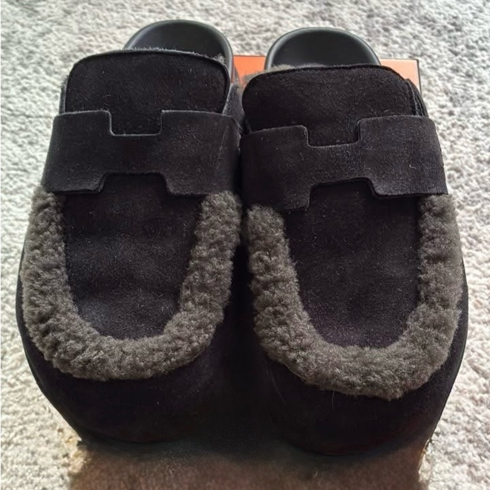 Hermes Go Sherpa Mules size 38